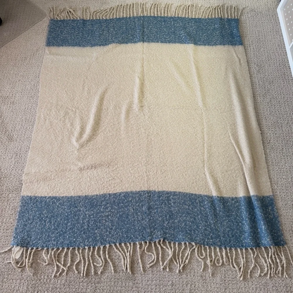 Pottery Barn Faux Mohair Blanket Blue Cream Throw Dipped Porch Fringe Warm Cozy